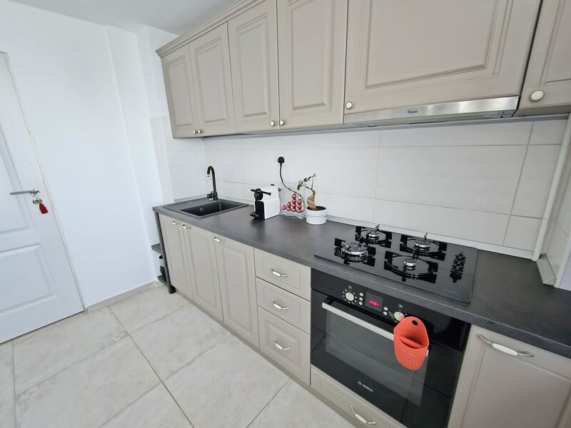 Calea Vitan 233  de inchiriat 3 cam  - loc de parcare inclus - centrala