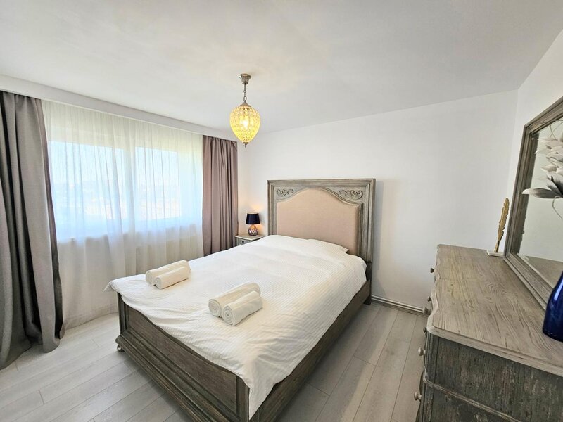 Calea Vitan 233  de inchiriat 3 cam  - loc de parcare inclus - centrala